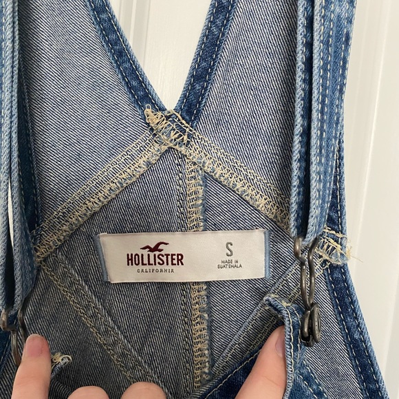 Hollister short overalls - Picture 2 of 3